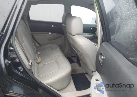 2010 Nissan Rogue S z USA, uszkodzony, nr VIN JN8AS5MT2AW019779